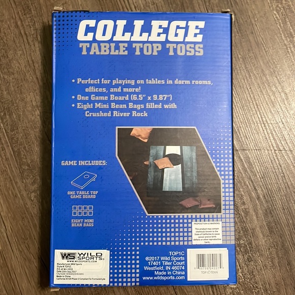 College Table Top Toss Mini Cornhole game - Picture 3 of 3